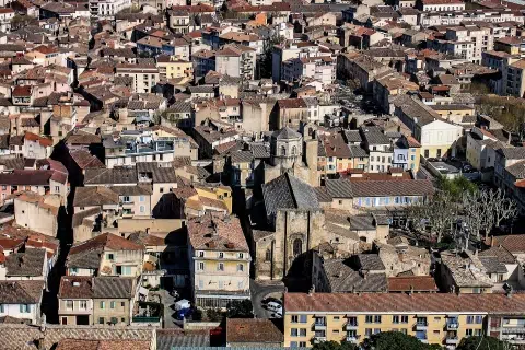 cavaillon village luberon