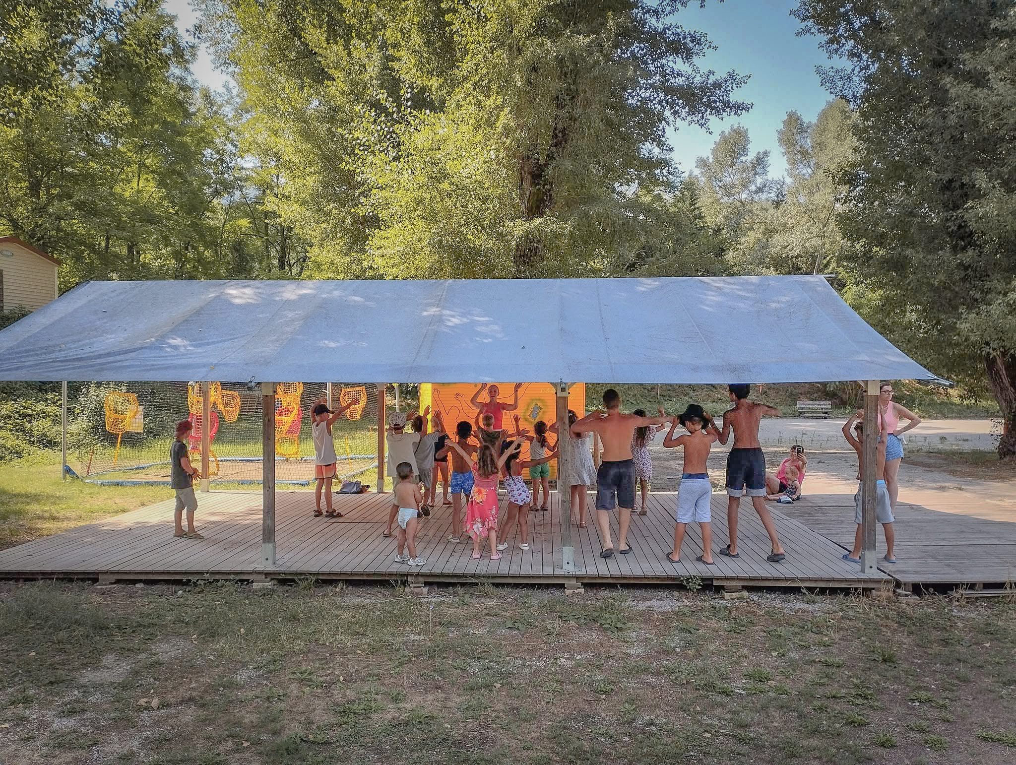 camping avec animations familiales luberon