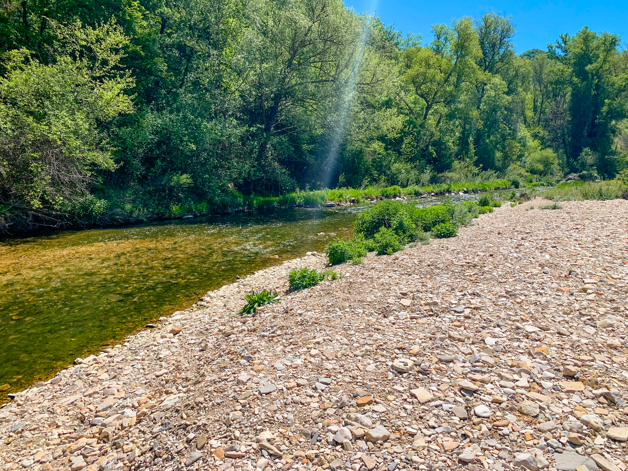 camping bord de riviere luberon