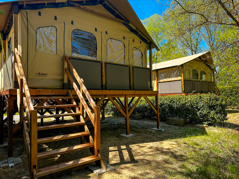 location lodge luberon
