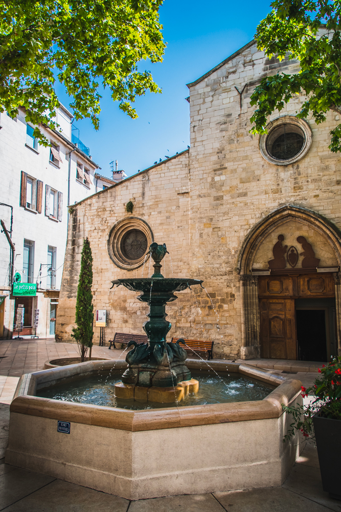 visiter manosque